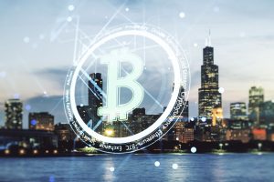 Skyline einer Großstadt mit Bitcoin Logo - Blackrock Quartalszahlen (Foto: Freepik, pixelshunter) - BlackRock Quartalszahlen: nach Start des Bitcoin-ETF – Prognose und Übersicht